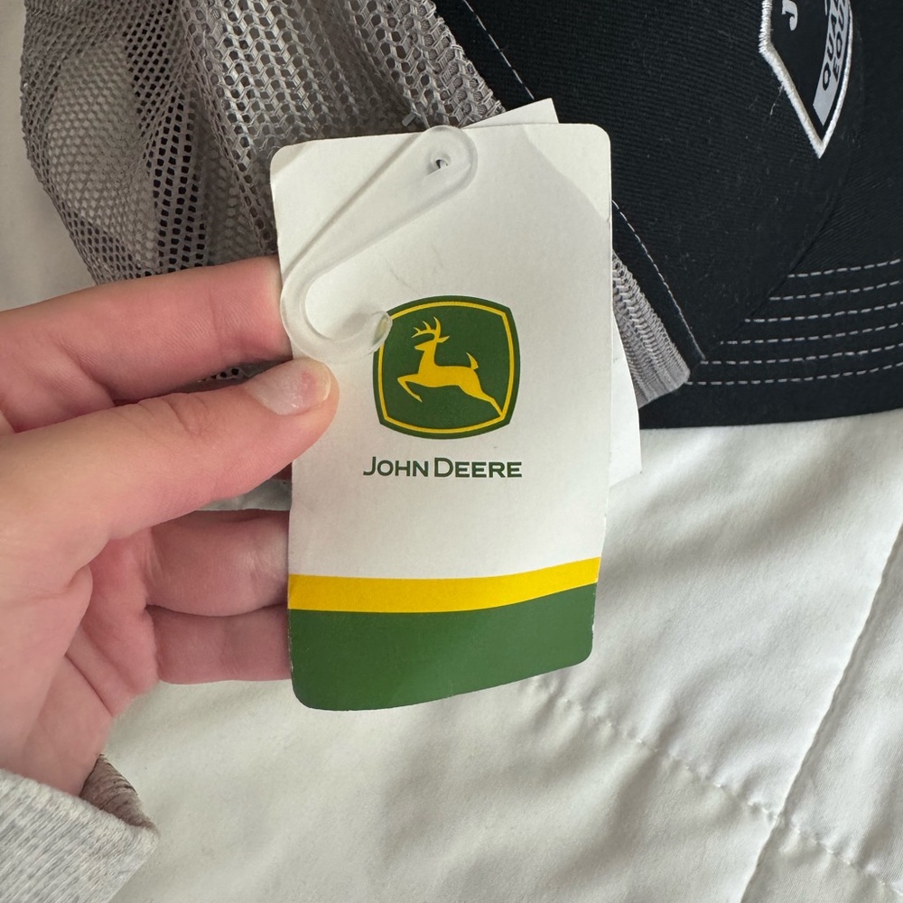 California Farm Girl/Guy Never worn John Deere Black and GrayTrucker  Hat, - Picture 3 of 3
